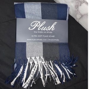 Plush Flannel Scarf